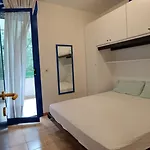 Seaside Escape For Six Guests In Bibione