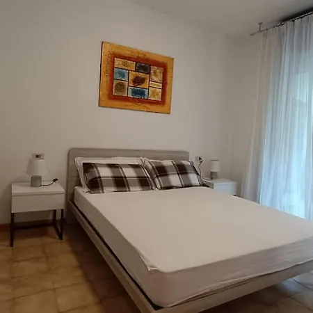 Apartamento Seaside Escape For Six Guests In