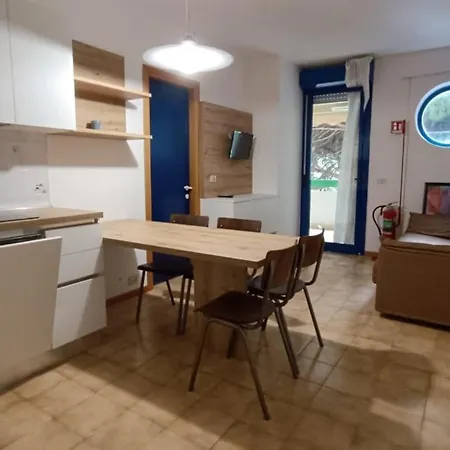 Seaside Escape For Six Guests In *