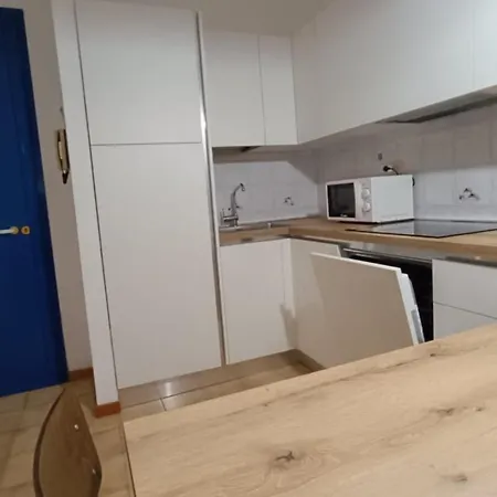 Seaside Escape For Six Guests In Apartamento *